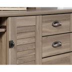 Bureau d'ordinateur avec huche