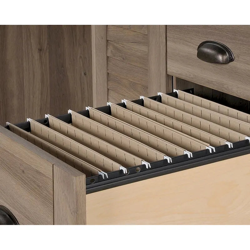 Bureau d'ordinateur avec huche